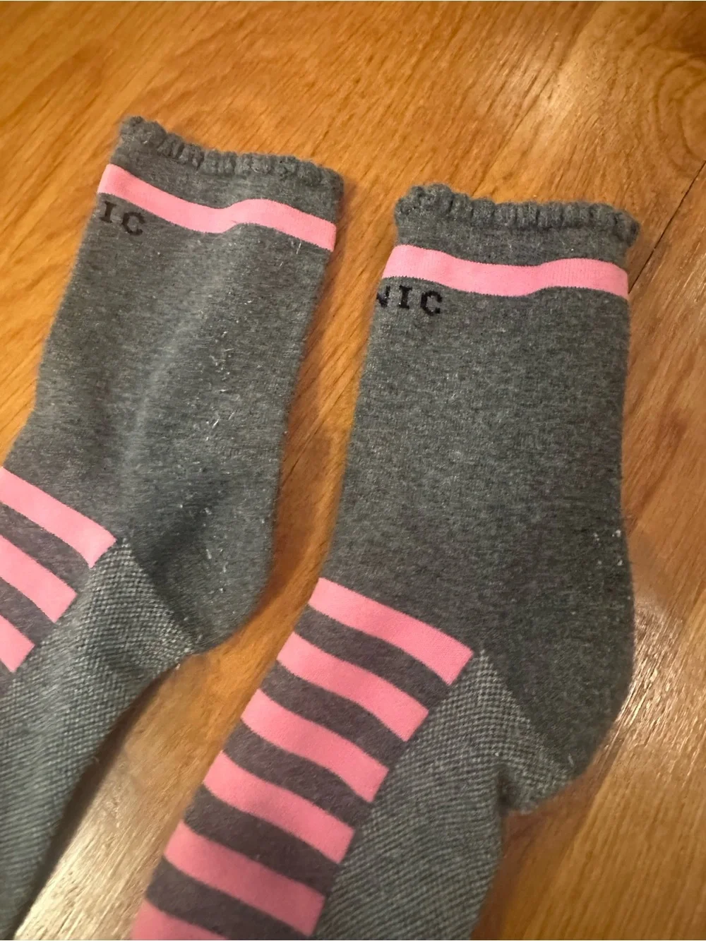 Gray & Pink Striped Toe-Free Ankle Socks - Women's Comfort